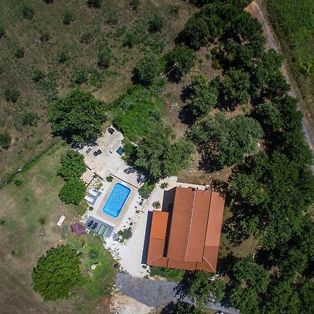 Beautiful Villa Palera With Private Pool Near Pula ลิทซ์ยัน ภายนอก รูปภาพ